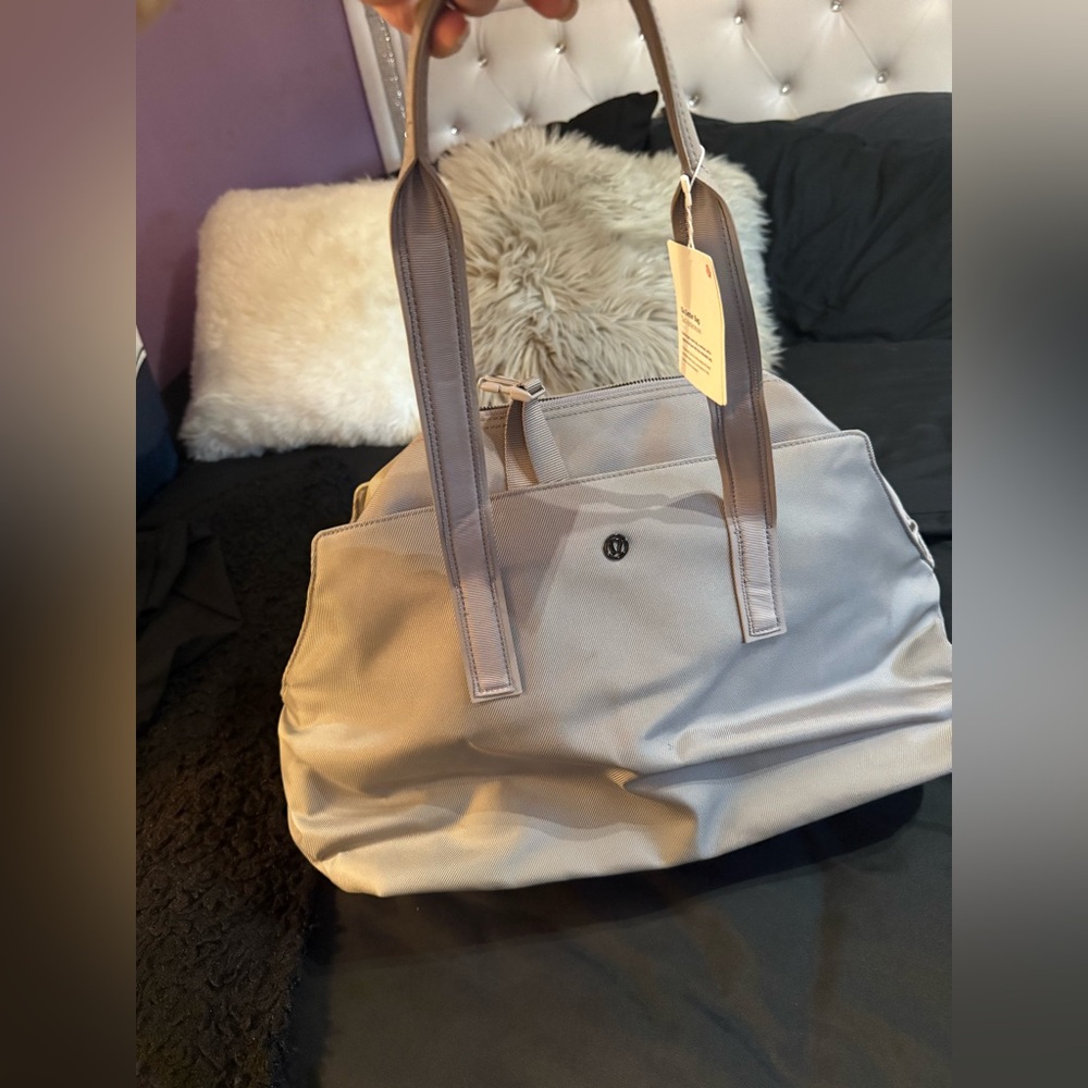 Lululemon bag